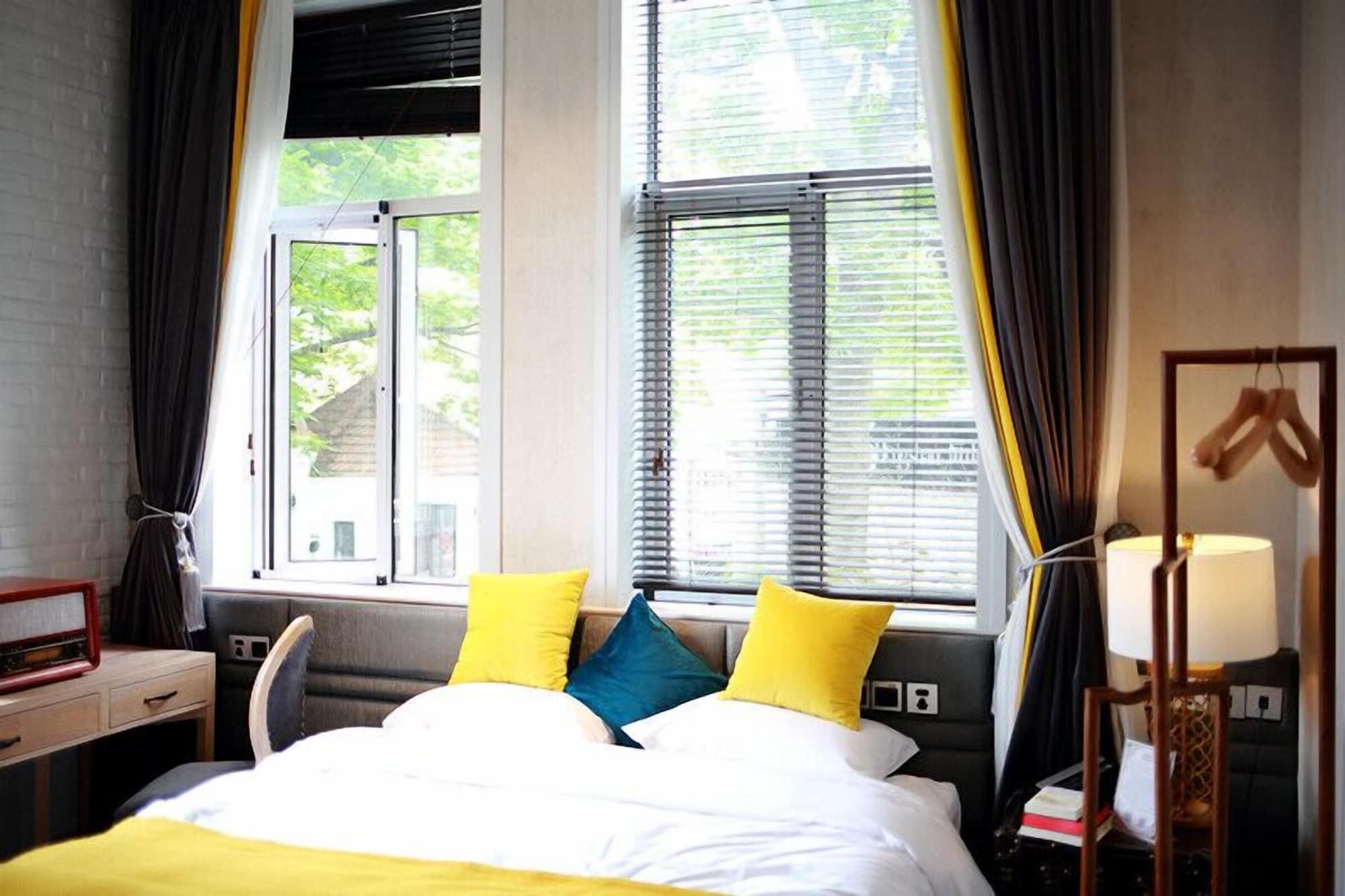 No.5 Hengshan Road Cultural Hotel ชิงเต่า ภายนอก รูปภาพ